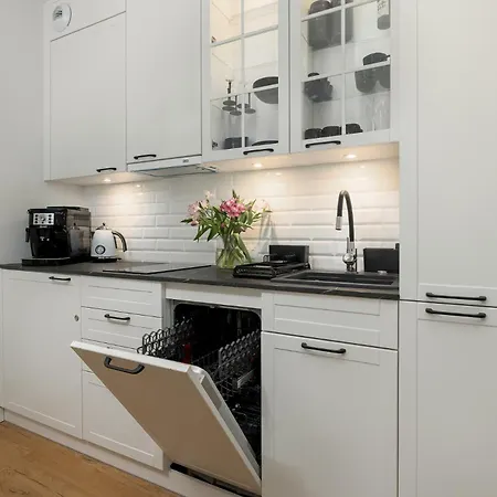 Pinea 224 - Basen, Sauna, Jacuzzi W Cenie Pobytu - Easy - Rent Pobierowo